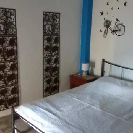 John Galouzis * Myrties