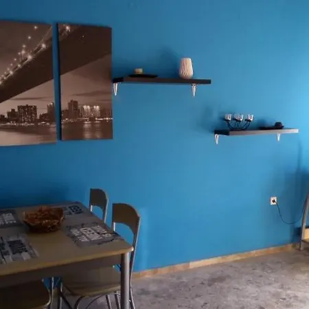 Hostel John Galouzis Myrties