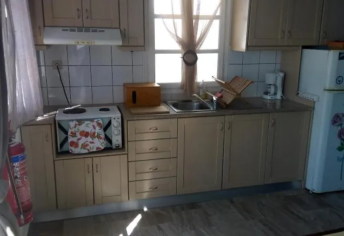 旅馆 John Galouzis *